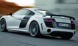 "Audi R8" šeimoje - galingesnė ir lengvesnė GT versija