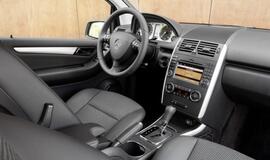 Naujasis "Mercedes-Benz" elektromobilis "A-Class E-Cell"