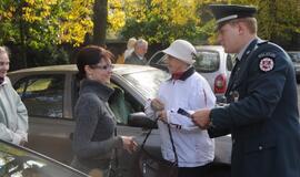 Uostamiesčio kunigai šventino miestiečių automobilius