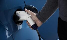 "Peugeot" pristato elektra varomą "iOn" modelį