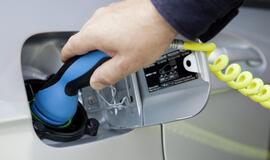 Naujasis "Mercedes-Benz" elektromobilis "A-Class E-Cell"