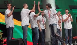 Lietuva pasitiko savo didvyrius - bronzą iškovojusią rinktinę