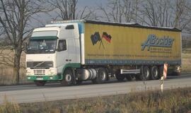 Vilkikams siūloma leisti vežti sunkesnius krovinius