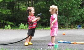 Broliški karai, arba Meilė tarp lygių