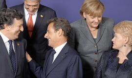 ES vadovai smarkiai griežtina finansų drausmę