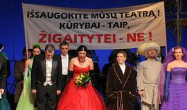 Muzikiniame teatre - ir vėl sukilimas