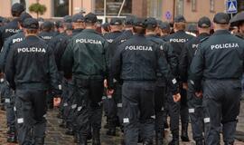 Norint pakelti policininkms algas, dalį pareigūnų reikėtų atleisti