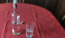 Paauglė padaugino alkoholio