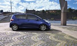 Paryžiuje įvyko "Toyota" miniveno "Verso S" premjera