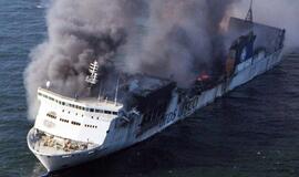 Vokietijoje degė Klaipėdos keltas "LISCO Gloria"