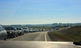 Kelyje Rietavas-Plungė sudegė automobilis