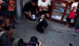 Mažiausias pasaulio žmogus - 65,5 cm ūgio nepalietis