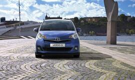 Paryžiuje įvyko "Toyota" miniveno "Verso S" premjera