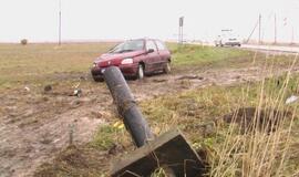 Apsivertė neblaivaus vyro vairuojamas automobilis