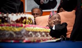 Mažiausias pasaulio žmogus - 65,5 cm ūgio nepalietis