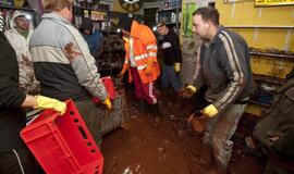 Tris Vengrijos kaimus užliejo nuodingos atliekos