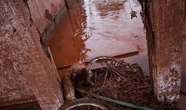 Vengrija: dar vienas šlamo išsiliejimas yra neišvengiamas