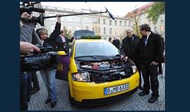 Vokiečių elektromobilis vienu įkrovimu nuvažiavo net 600 km