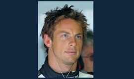 Brazilijoje ginkluoti asmenys užpuolė F1 lenktynininką Jensoną Buttoną