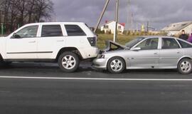Į "Jeep" galą trenkėsi "Opel"