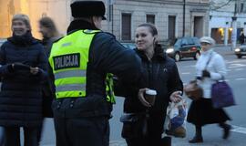 Klaipėdos pėstieji dovanų gavo atšvaitus