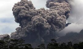 Indonezija: Merapio ugnikalnis nerimsta