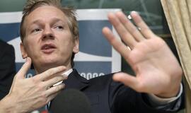 Britų policija žino, kur yra &quot;WikiLeaks&quot; įkūrėjas, JAV skiria ekspertą kovai su tinklalapiu