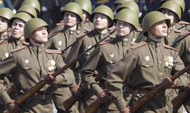 Dėl naujų uniformų šimtai Rusijos karių atsidūrė ligoninėse