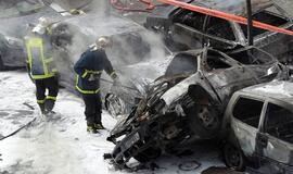 Graikija: prie teismo pastato Atėnuose detonavo bomba