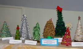 Originalios Klaipėdos pedagogų, darželinukų ir tėvelių eglutės