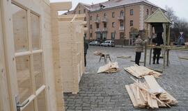 Klaipėdos Teatro aikštėje statomi nameliai Kalėdų prekybai