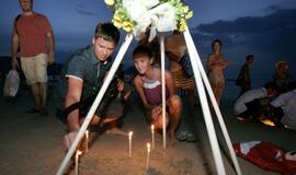 Ant vandenyno kranto - cunamio aukų minėjimas