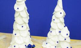 Originalios Klaipėdos pedagogų, darželinukų ir tėvelių eglutės