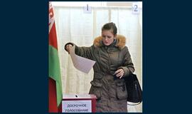 Prezidento rinkimuose Baltarusijoje išankstinio balsavimo teise pasinaudojo 23,1 proc. rinkėjų