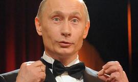 Rusijos premjeras Vladimiras Putinas savo anglų kalbos žinias tobulina dainuodamas