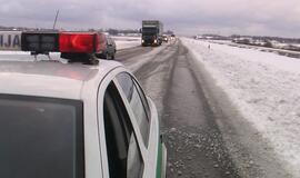 Vairuotojams: Lietuvoje ir lyja, ir pusto