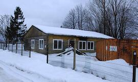 &quot;5 pėdutes&quot; atstato geradarių rankos