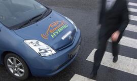 Elektromobilių markes atskirti bus galima pagal garsą