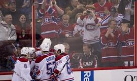 NHL - triuškinama "Canadiens" pergalė