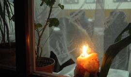 Žvakės languose priminė sausio 13-osios aukas