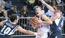 Šarūnas Jasikevičius debiutavo "Fenerbahce Ulker"