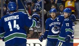 Vankuverio ledo ritulininkai toliau šluoja nuo kelio varžovus