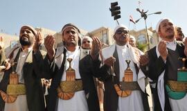 Jemenas: per 20 tūkstančių protestuotojų surengė &quot;įniršio dieną&quot;