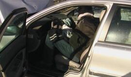 Girtas vyriškis pavogė "Volvo“ ir sukėlė avariją