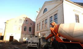 Kultūros ministras Klaipėdos dramos teatro statybvietėje