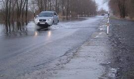Potvynis pamaryje: kelias į Rusnę – atviras visiems