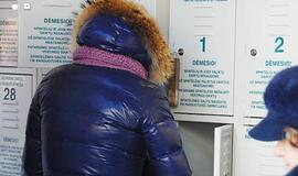 Parduotuvių spintelėse - savas gyvenimas