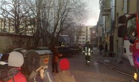 "Skandalo" kieme rūko dūmai