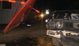 BMW fanas rėžėsi į vartus