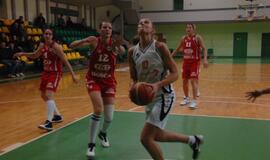 "Lemminkainen" nusileido lyderėms